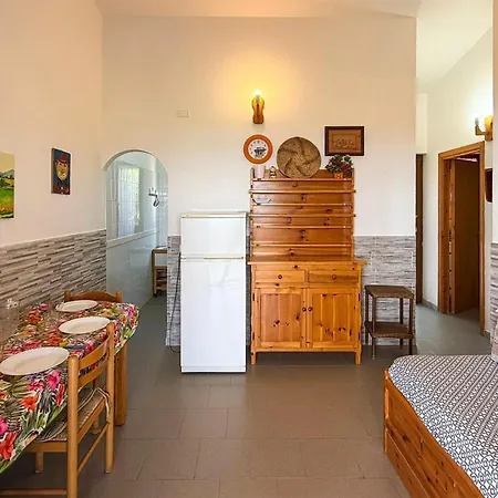 Holiday home Awesome In With House Sea View