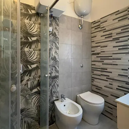Awesome In With House Sea View